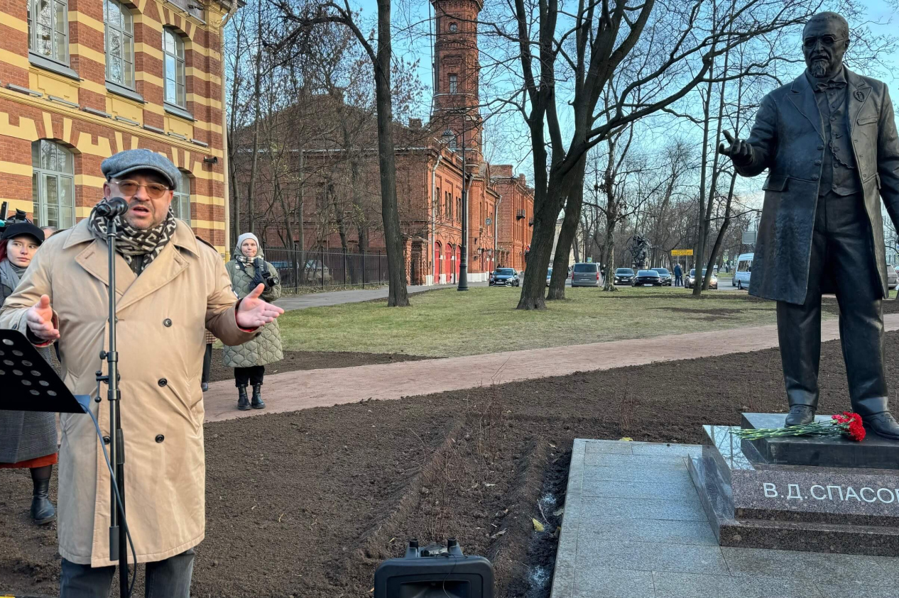 Открытие памятника адвокату В.Д. Спасовичу